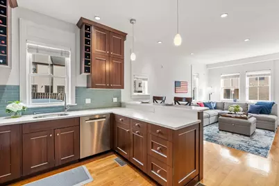 250 C Street #4, Boston, MA 02127 - Photo 1
