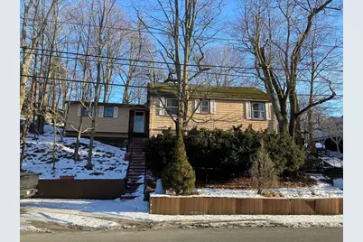 9 Walden Pond Ave, Saugus, MA 01906 - Photo 1