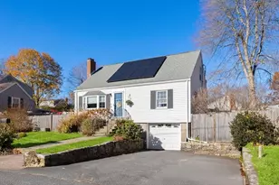 92 Doris Dr, Weymouth, MA 02191 - Photo 1