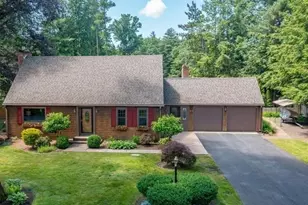 44 Llewellyn Dr, Westfield, MA 01085 - Photo 1