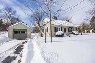 140 Concord St, Holliston, MA 01746 - Photo 1