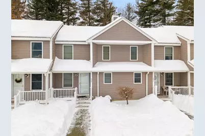 153 Bayberry Hill Ln #153, Leominster, MA 01453 - Photo 1