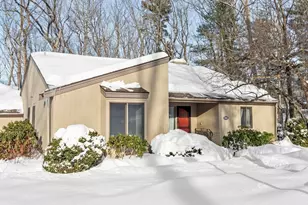 141 Chestnut Cir, Lincoln, MA 01773 - Photo 1