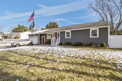 1706 Brayton Point Rd, Somerset, MA 02726 - Photo 1