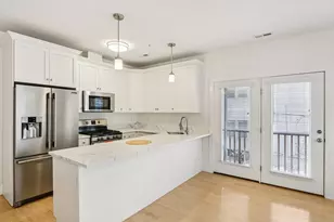 42 Blossom St, Chelsea, MA 02150 - Photo 1