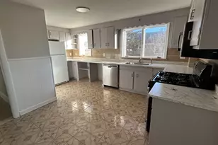 21-21A Carney St, Medford, MA 02155 - Photo 1