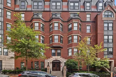 75 Clarendon St #201, Boston, MA 02116 - Photo 1