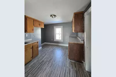 254 Oakland #3, Springfield, MA 01108 - Photo 1