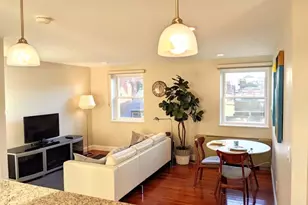 27 Bowdoin St, Boston, MA 02114 - Photo 1