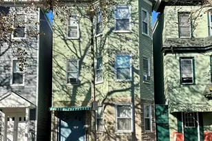 196 Chelsea St, Boston, MA 02128 - Photo 1