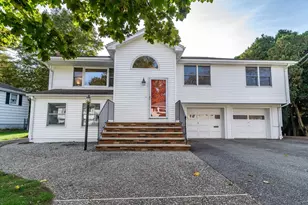 15 MacKintosh Ave, Needham, MA 02492 - Photo 1