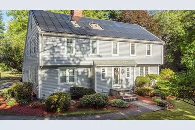 22 Gryzboska Cir, Framingham, MA 01702 - Photo 1