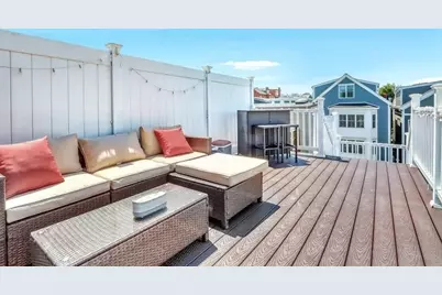 439 W 4th St #3, Boston, MA 02127 - Photo 1