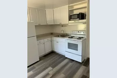 87 N High #A, Derry, NH 03038 - Photo 1