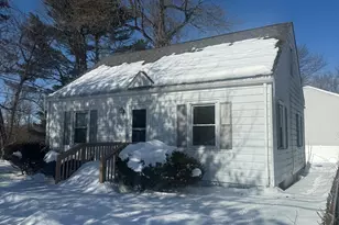 944 Wilbraham Rd, Springfield, MA 01109 - Photo 1