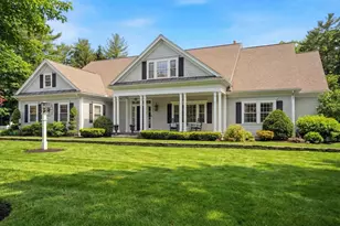 372 Tremont St, Duxbury, MA 02332 - Photo 1