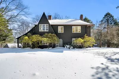 893 Highland St, Hamilton, MA 01982 - Photo 1