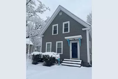 40 Summit St, Rockland, MA 02370 - Photo 1