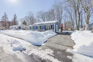 35 Waterman Rd, Auburn, MA 01501 - Photo 1