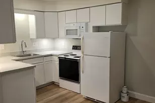 284 N Main St, Mansfield, MA 02048 - Photo 1