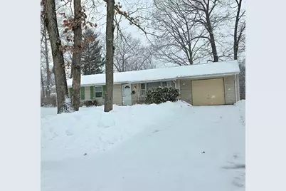 118 Deanna Rd, Brockton, MA 02302 - Photo 1