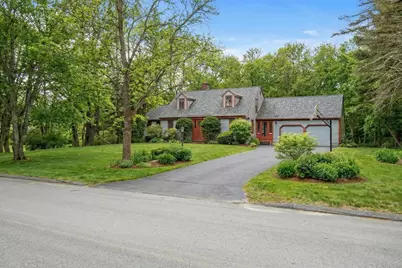 422 River St, Norwell, MA 02061 - Photo 1