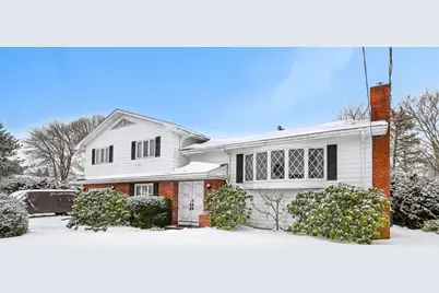 220 Mount Vernon St, New Bedford, MA 02740 - Photo 1