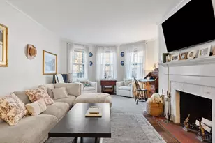 255 Beacon St, Boston, MA 02116 - Photo 1