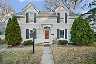 17 Wright St, Woburn, MA 01801 - Photo 1