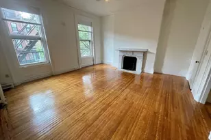 130 Marlborough St, Boston, MA 02116 - Photo 1