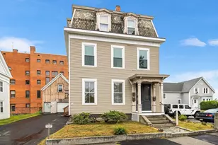 10 Sycamore St, Worcester, MA 01608 - Photo 1