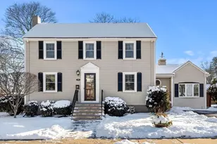 55 Aborn Ave, Wakefield, MA 01880 - Photo 1