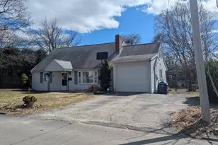17 Janet Cir, Shrewsbury, MA 01545 - Photo 1