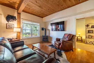 7 Chester Rd, Derry, NH 03038 - Photo 1