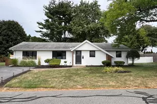 17 Margaret Rd, Stoneham, MA 02180 - Photo 1