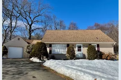 83 Old Farm Rd, Chicopee, MA 01020 - Photo 1