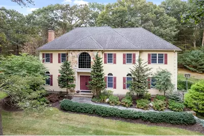 62 Walpole St, Dover, MA 02030 - Photo 1