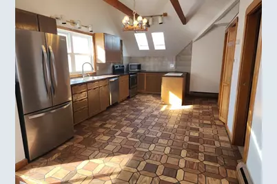 586 Franklin St #2, Worcester, MA 01604 - Photo 1