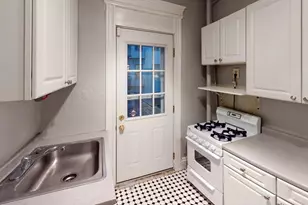 52 Charlesgate E, Boston, MA 02215 - Photo 1