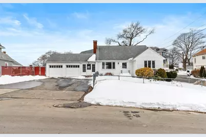 15 Nichols Avenue, Lynn, MA 01902 - Photo 1