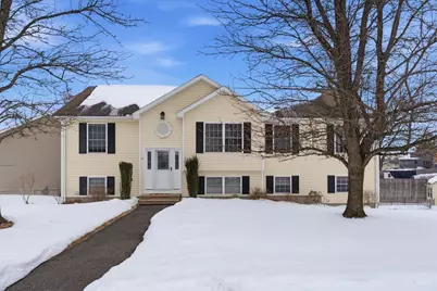 18 Devlin Dr, Chicopee, MA 01020 - Photo 1