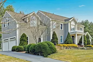 51 Farmside Dr, Pembroke, MA 02359 - Photo 1