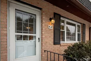 4 Treetop Ln, Kingston, MA 02364 - Photo 1