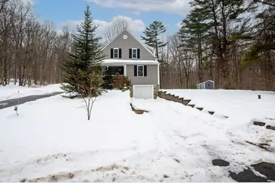 634 Oxford St South, Auburn, MA 01501 - Photo 1