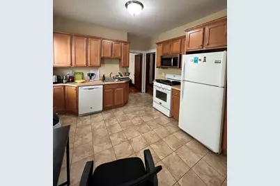 223 Holland St #1, Somerville, MA 02144 - Photo 1