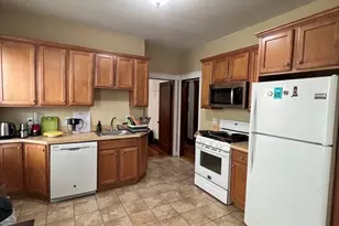 223 Holland St, Somerville, MA 02144 - Photo 1