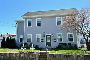 23 Taylor St, Waltham, MA 02453 - Photo 1