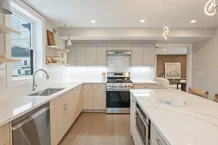 340 Baker St, Boston, MA 02132 - Photo 1