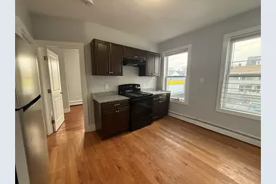 413 Boston St #2L, Lynn, MA 01905 - Photo 1