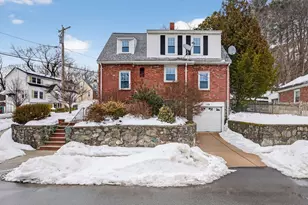 124 Floral Ave, Malden, MA 02148 - Photo 1